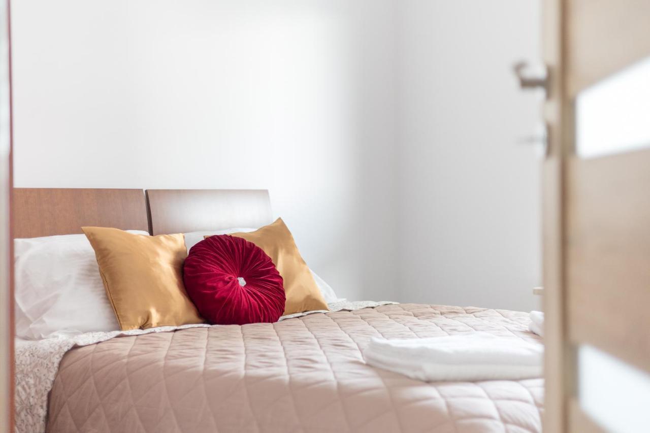 Metro Targowek Homely Apartment Varšava Exteriér fotografie